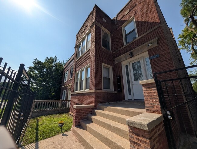 148 W 117th St