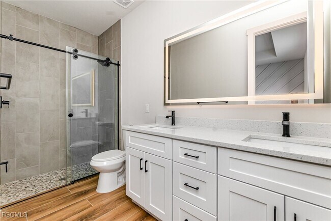 Photo - 4157 NW 39th Ave