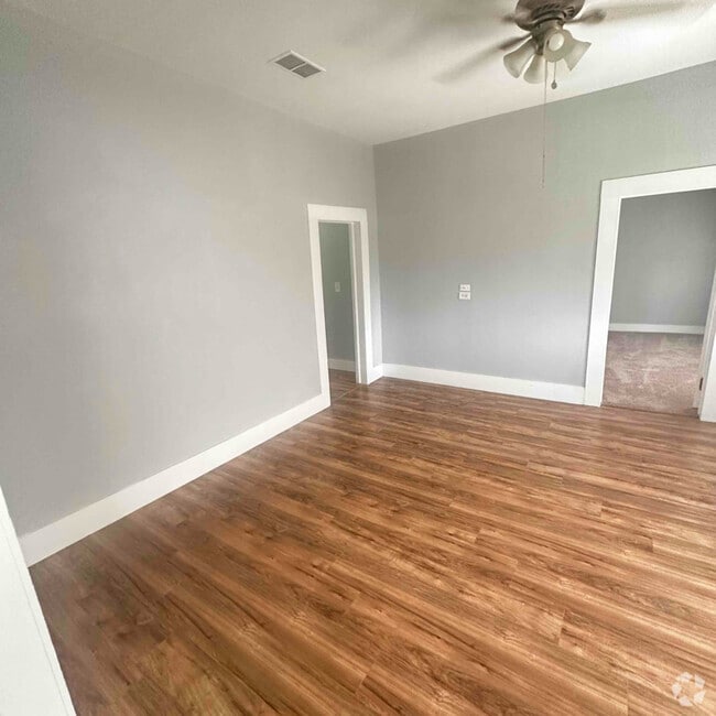 Building Photo - 35722 TX-87 Rental