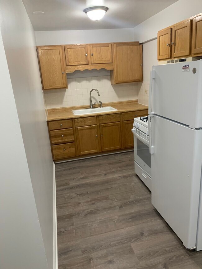 Photo - 700 McKinley Ave Unidad 108