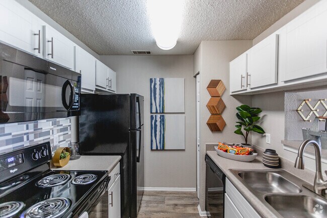 1HAB, 1BA - A2 - 916 ft² - Lyric on Bell