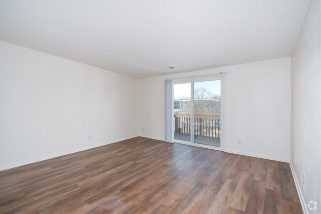 Updated 2BR, 1.5BA - 850SF - Living Room
