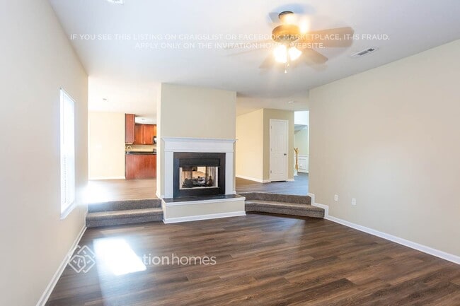 Photo - 183 Madelia Pl