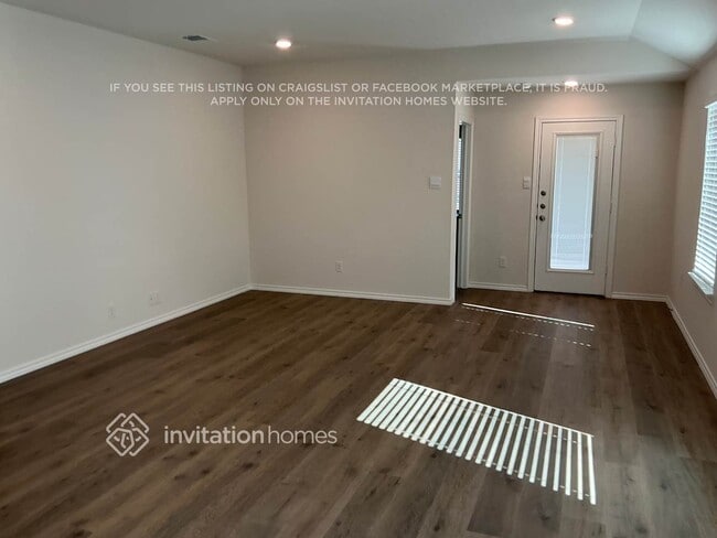 Photo - 3909 Amethyst Dr