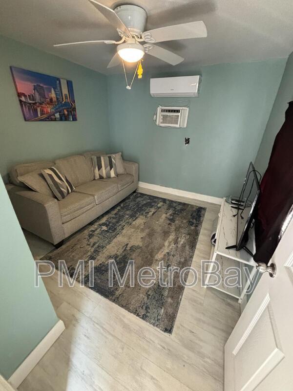 Photo - 8210 N Klondyke St Unidad #2 Rental