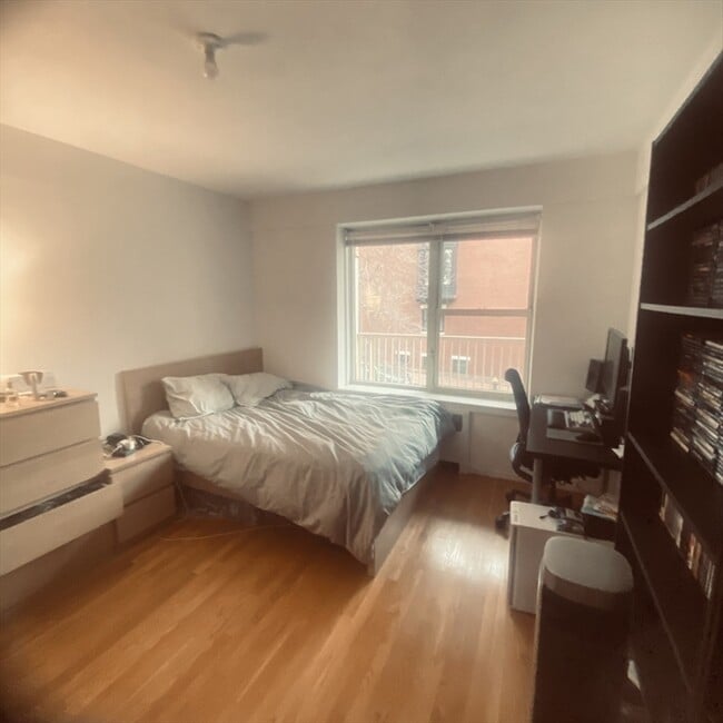 Photo - 145 Pinckney St Unit 205