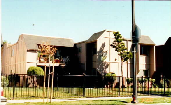 Photo - 1391 Tami Lee Dr