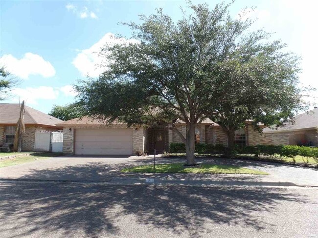 Building Photo - 91 Live Oak Ave