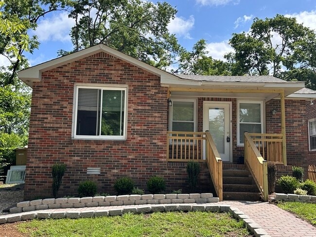 Photo - 2502 Sharondale Dr