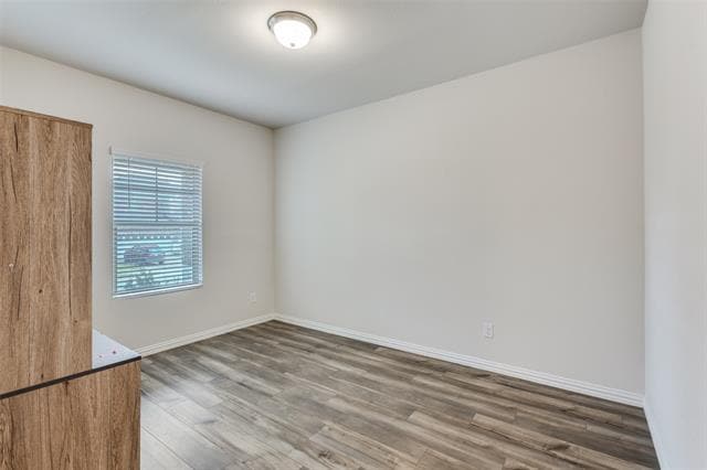 Photo - 1505 Mineral Pt Pl