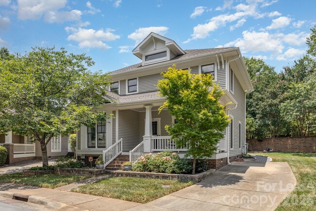 Photo - 418 Olmsted Park Pl