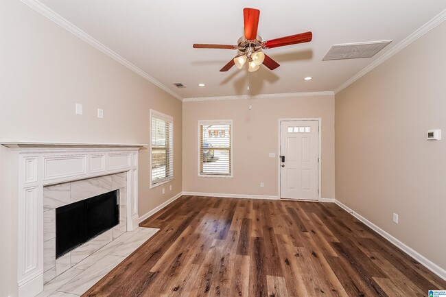 Photo - 2554 Summit Park Rd