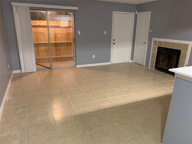 Building Photo - 6307 W Gulf Bank Rd Rental