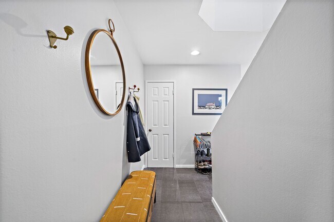 Photo - 3018 Baldwin St