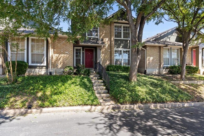 Photo - 1015 E Yager Ln Unit 79