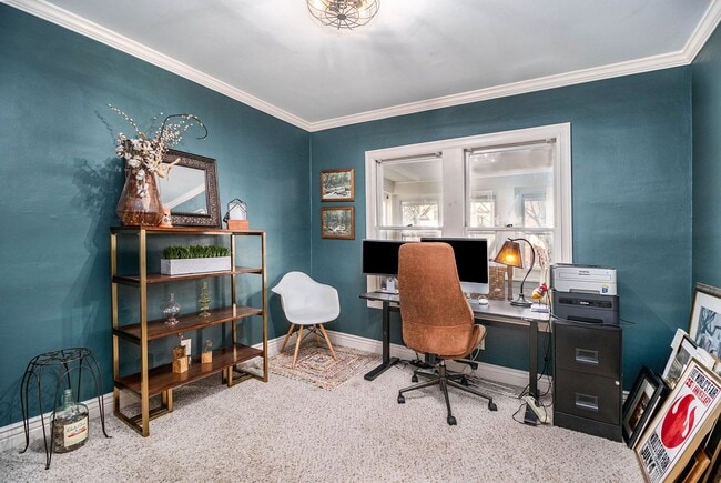 Photo - 3 BED 2 BATH BUNGALOW STYLE HOME IN FERNDALE ------ W. CHESTERFIELD