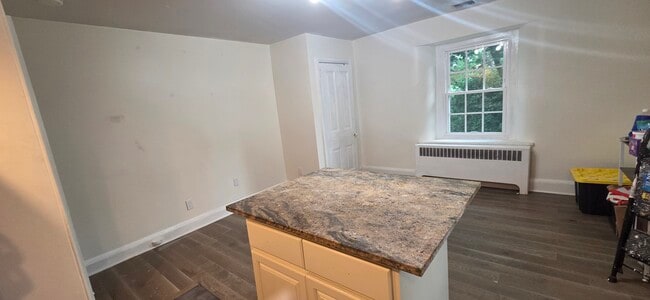 Photo - 875 W Miner St Unit 3