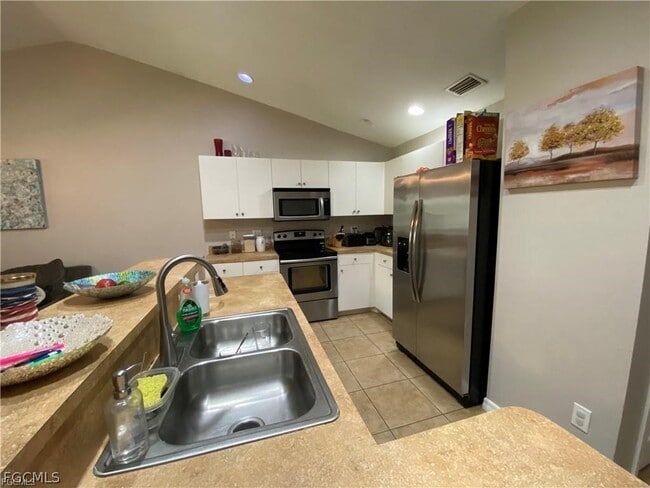 Photo - 4317 SW Santa Barbara Pl