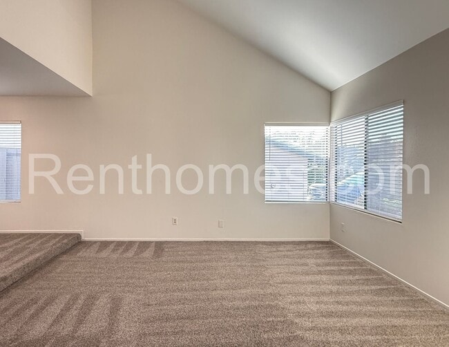 Photo - 13322 Thunderhead St