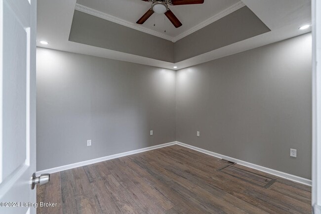 Photo - 1246 Schiller Ave