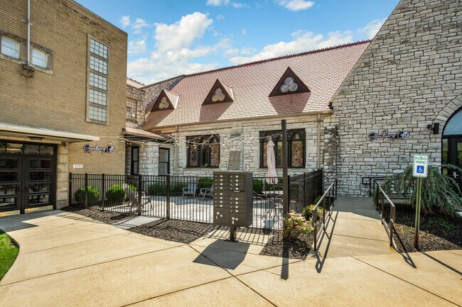 Photo - 4301 Olive St Unit 107