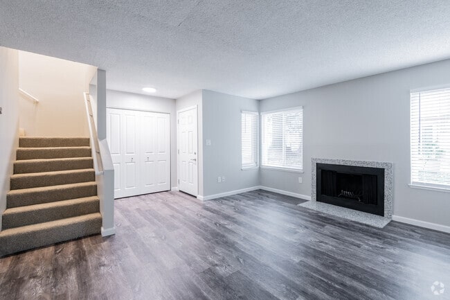 3BR, 2BA