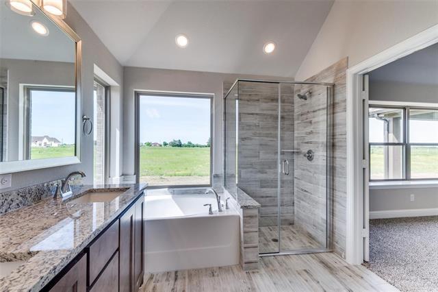 Photo - 2374 Aspermount Dr