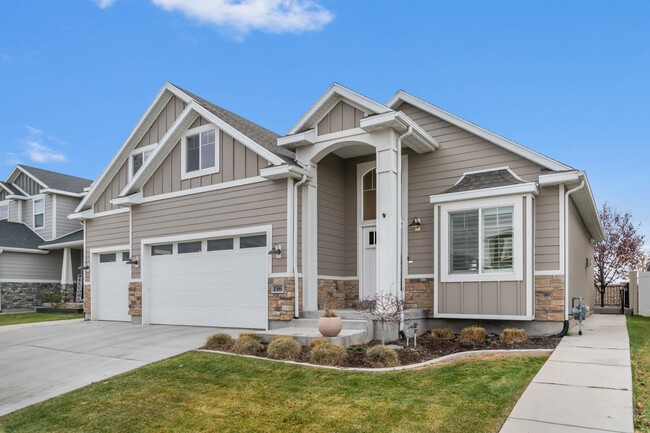 Photo - 196 E Water Ln