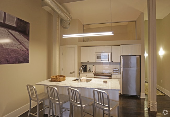 Interior Photo - Pike Block Rental