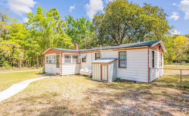 Building Photo - 4472 Springbank Rd Rental