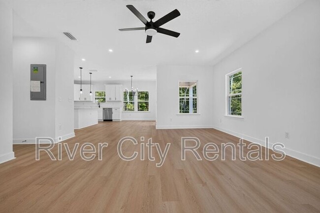 Photo - 1181 Floyd St