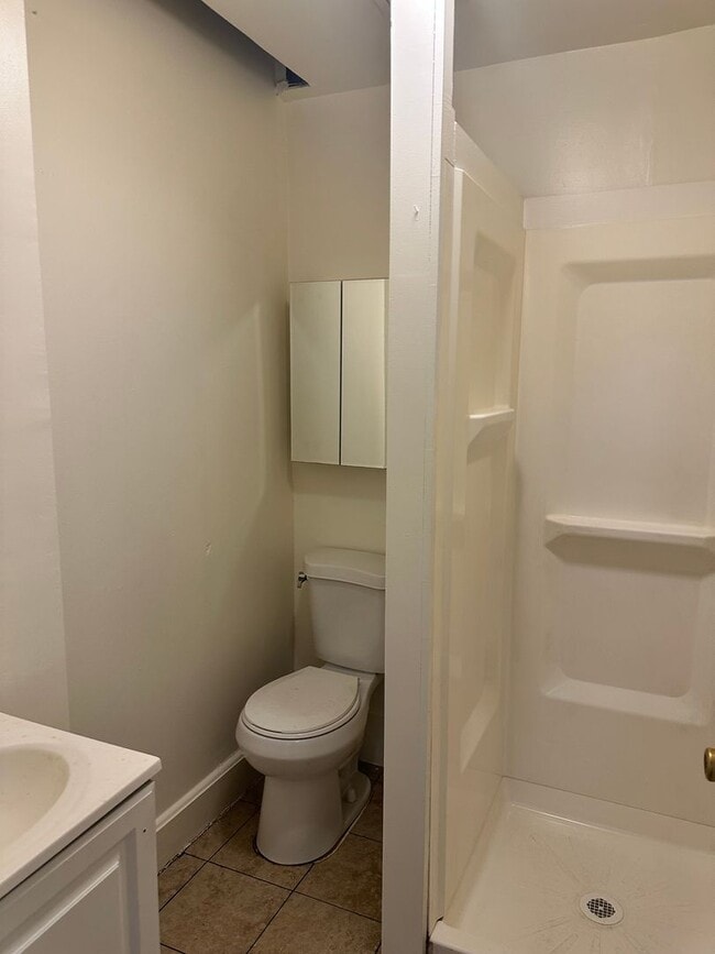 118 S Broadway Unit 1