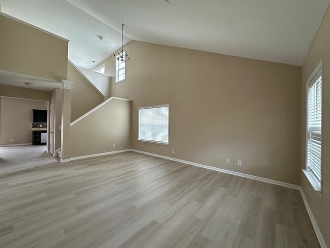 Photo - 3 bed 2.5 bath in Dixie - Berryhill