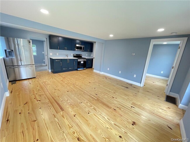 Photo - 25 Smith Ave Unit 1 Bottom floor