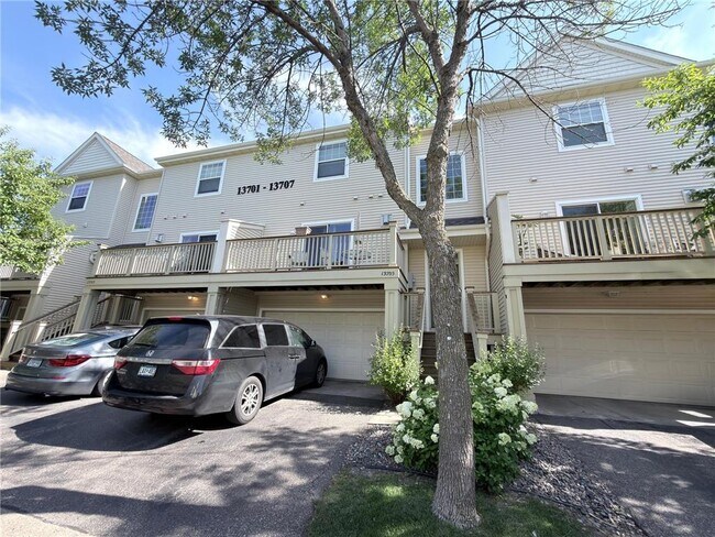 Photo - 13705 54th Ave N