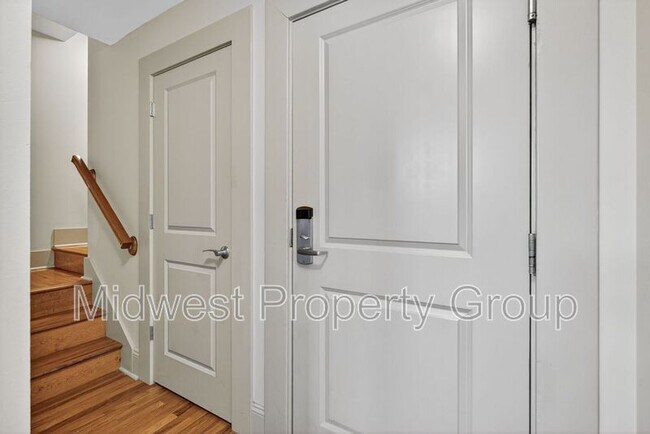 Photo - 4244 Chouteau Ave