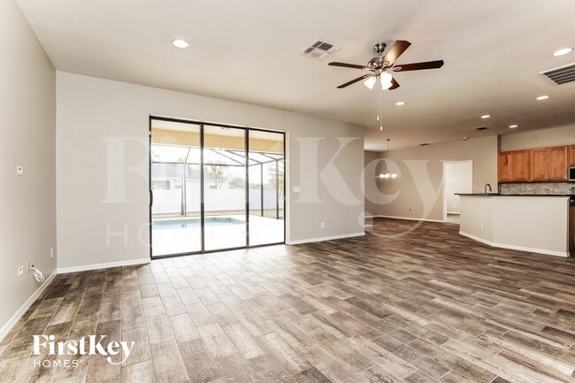 Photo - 1829 NW 23rd Ave