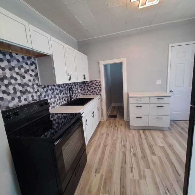 Photo - 2616 S Harrison St