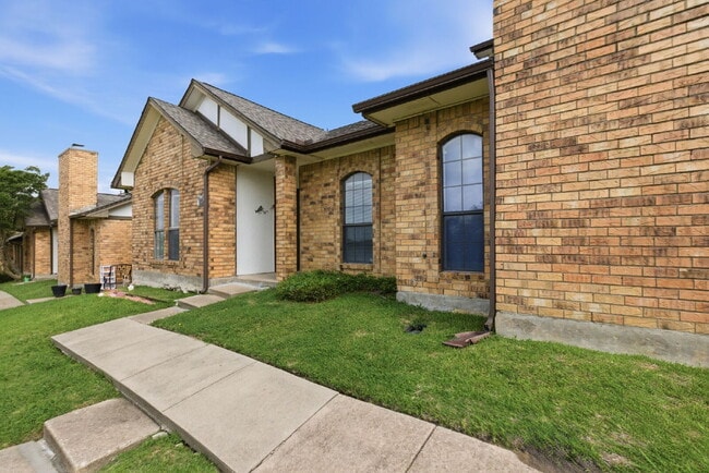 Photo - Rowlett Duplex