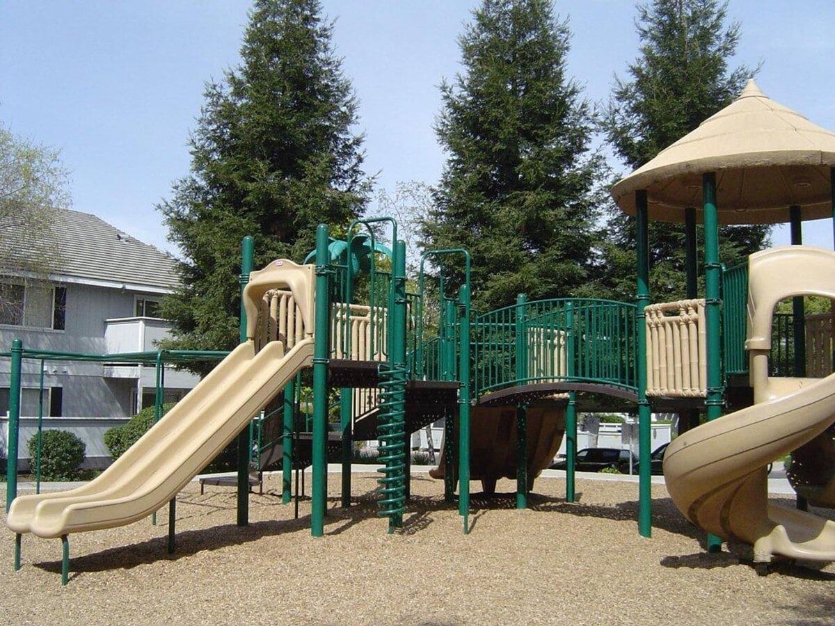 2Br/2.0 BA - 2Br/2.0 BA Unit 2052