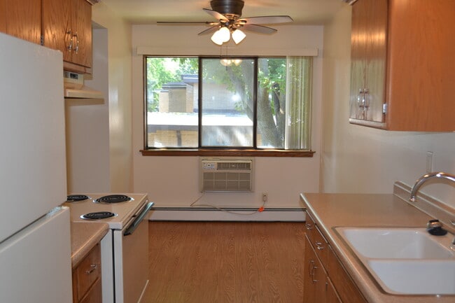 Forest Arms Apartments