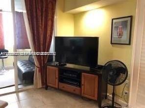 Photo - 5005 Collins Ave Unit 1422