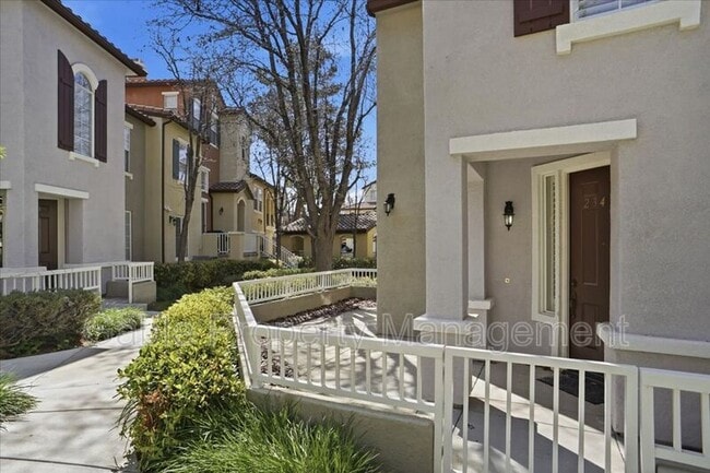 Photo - 23434 Abbey Glen Pl