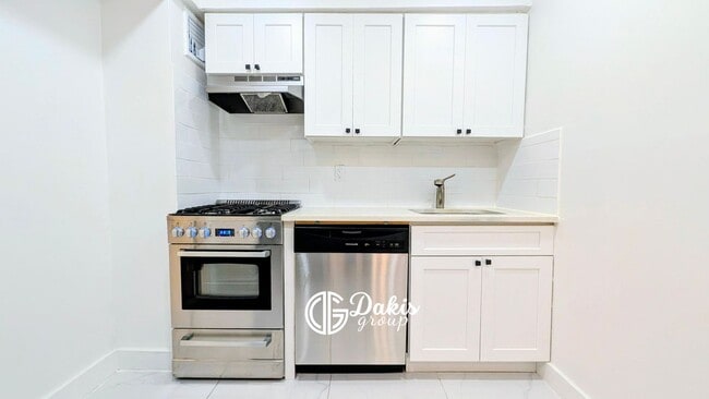 Photo - 25-33 23rd Street, DG1 Rental