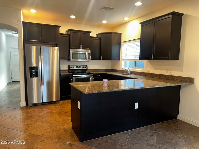 Photo - 1686 W Paisley Dr