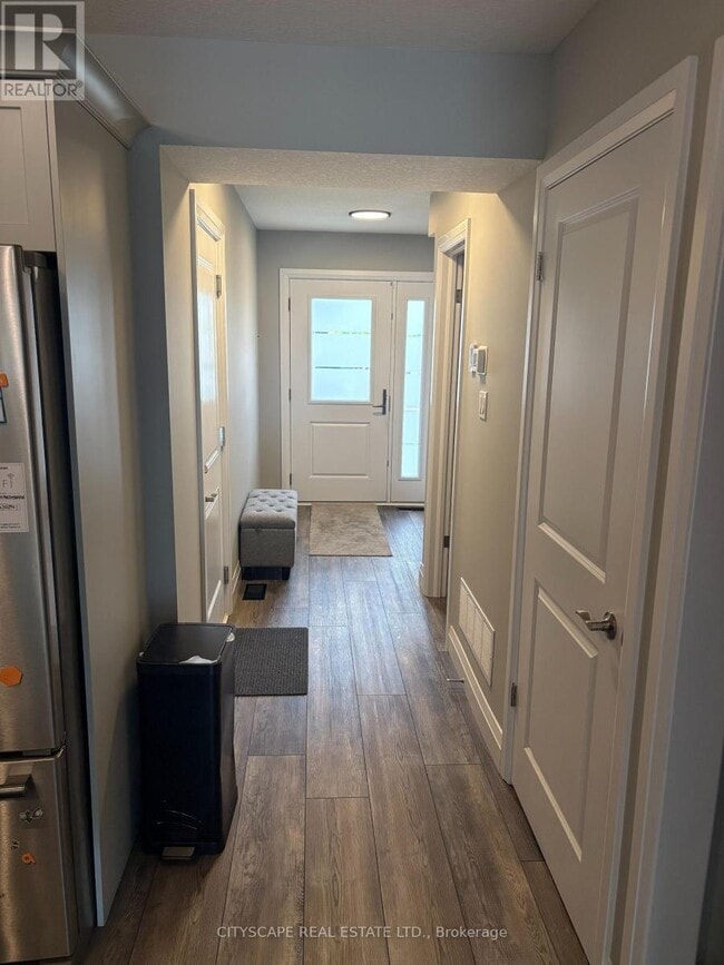 Photo - 117 Stephenson Way