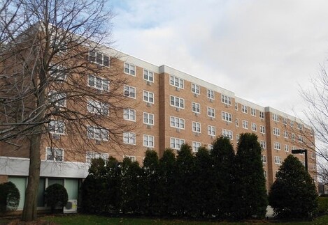 Photo - Hudson Manor Apartments