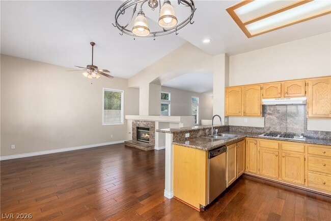 Photo - 253 Mesquite Ridge Ln