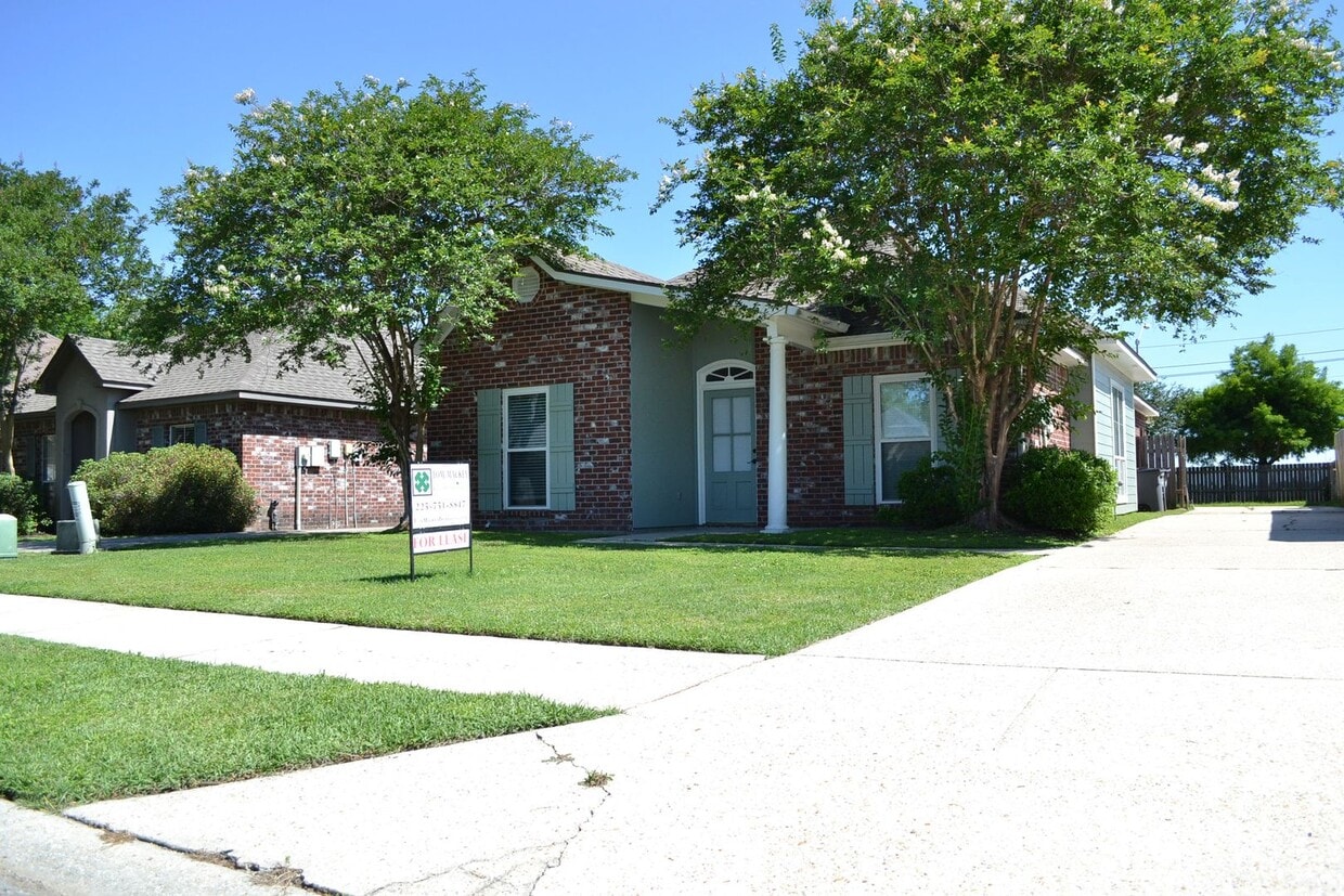 Don't wait This LSU Home will rent fast - Don't wait This LSU Home will rent fast