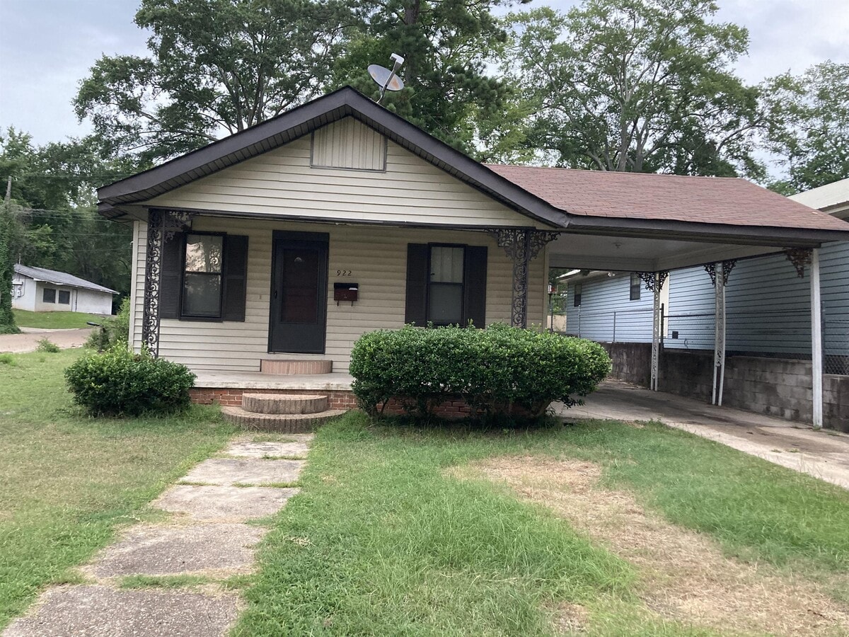 Photo - 922 W Cedar St House